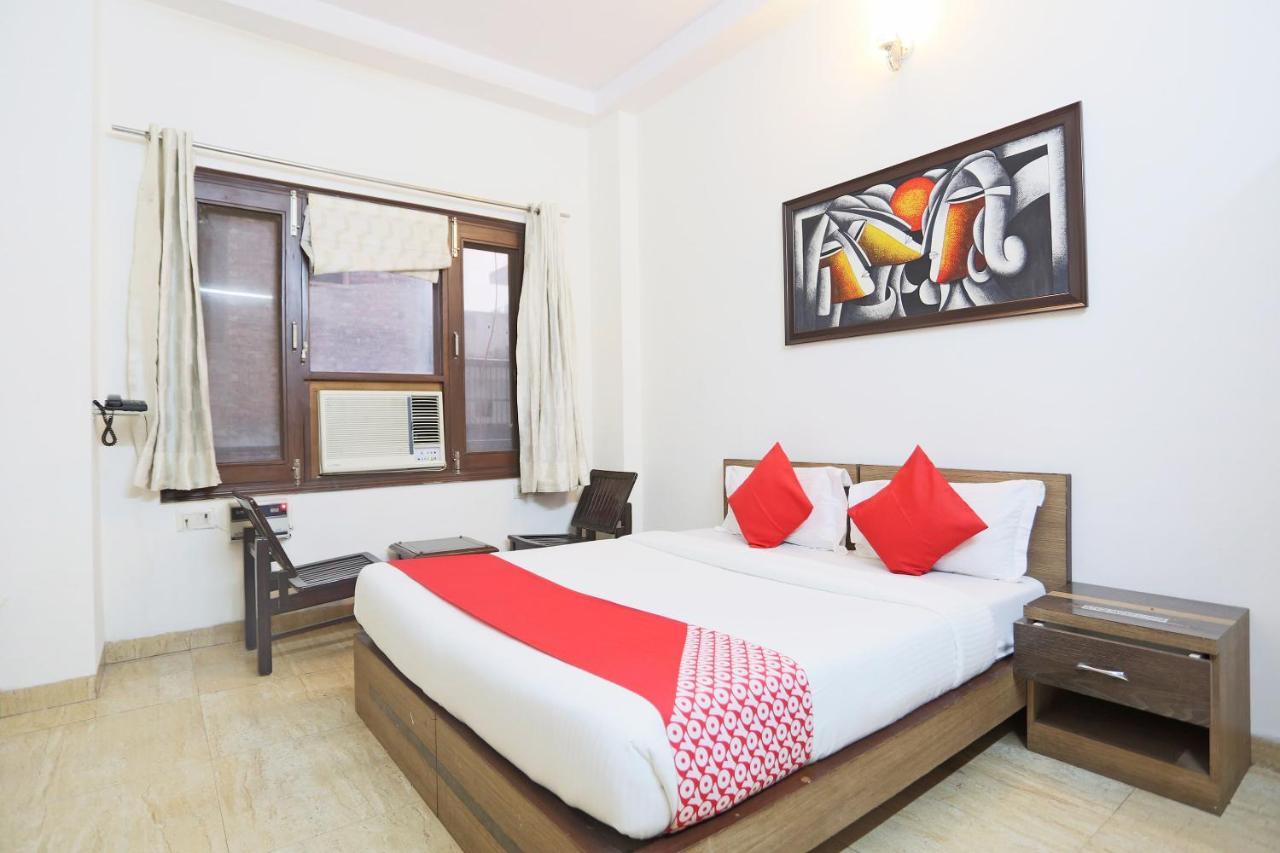 Oyo 72519 Meera Bhawan Vrindāvan Exterior foto